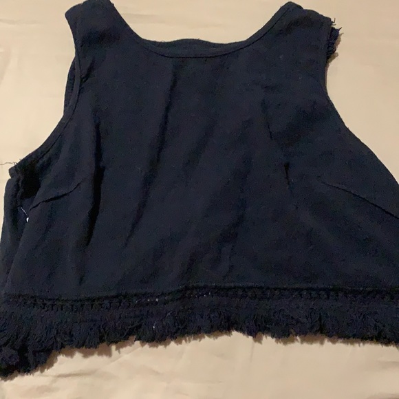 Tops - Black crop top with fringe detailing